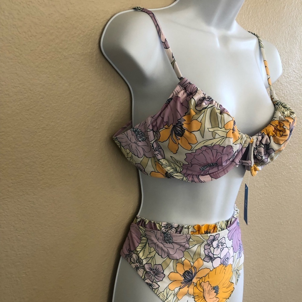 Women's Cupshe Floral Print Underwire Top & High Waist Cheeky Bikini Set Size XL - Picture 8 of 16